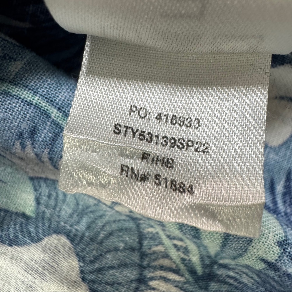 Patagonia Back Step Shirt Hawaiian Short Sleeve Button Up Blue Floral AOP Mens M - Picture 15 of 15